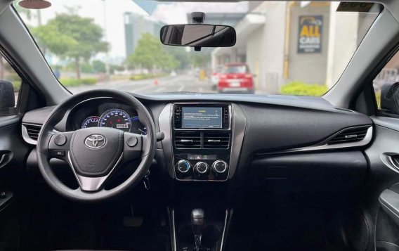 Sell White 2022 Toyota Vios in Makati-1