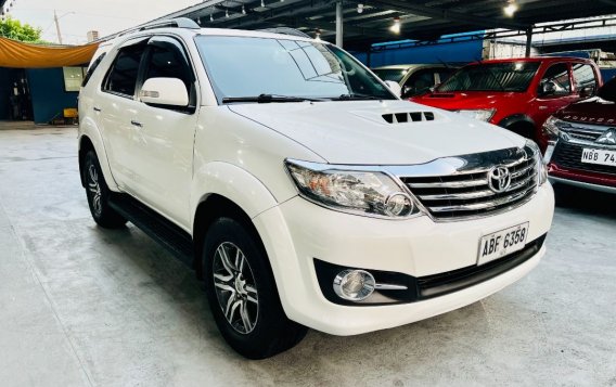 Pearl White Toyota Fortuner 2015 for sale in Automatic-1
