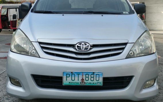 2011 Toyota Innova in Quezon City, Metro Manila-8