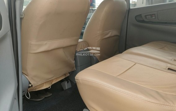 2011 Toyota Innova in Quezon City, Metro Manila