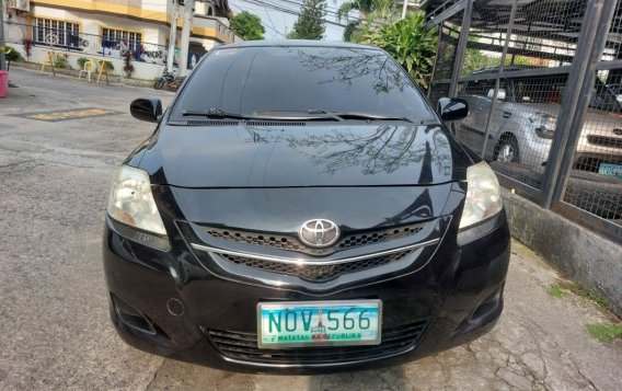 White Toyota Vios 2011 for sale in Quezon City-4