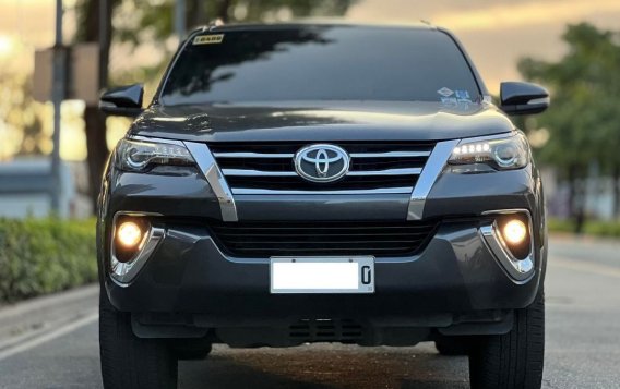 Sell White 2017 Toyota Fortuner in Makati-1
