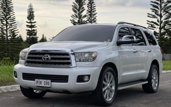 Pearl White Toyota Sequoia 2010 for sale in Parañaque-2