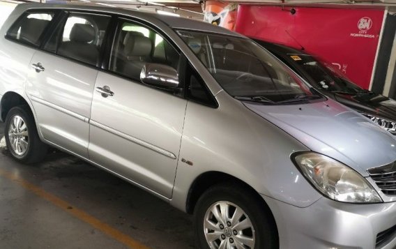 White Toyota Innova 2023 for sale in Quezon City-1