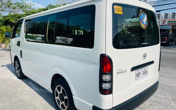 White Toyota Hiace 2018 for sale in Marikina-3