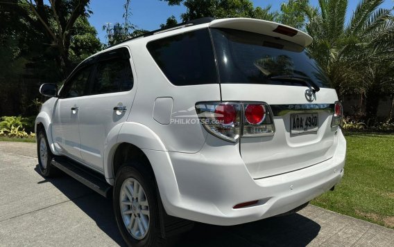 2014 Toyota Fortuner  2.7 G Gas A/T in Las Piñas, Metro Manila-3