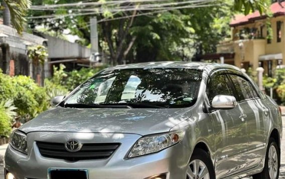 Sell White 2010 Toyota Altis in Manila-3