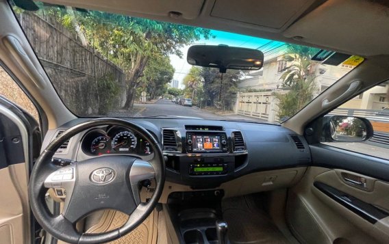 White Toyota Fortuner 2014 for sale in Automatic-8