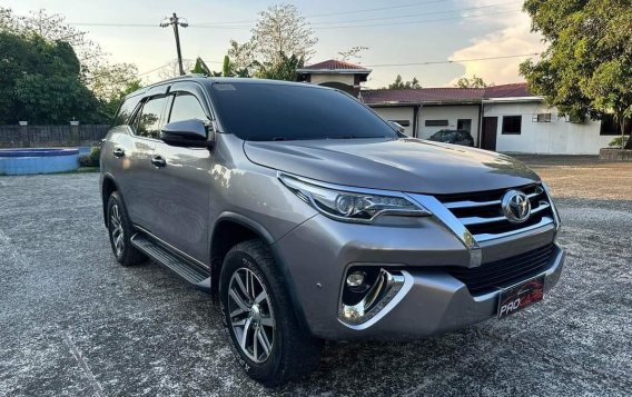 Sell Bronze 2019 Toyota Fortuner in Manila