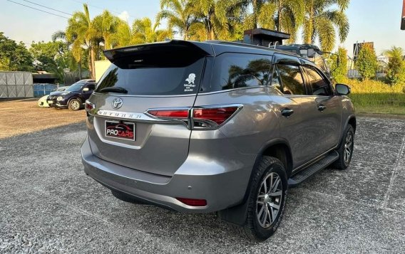 Sell Bronze 2019 Toyota Fortuner in Manila-5