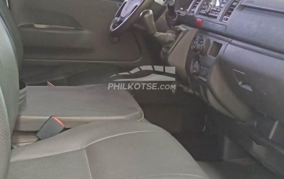 2018 Toyota Hiace in Cainta, Rizal-3