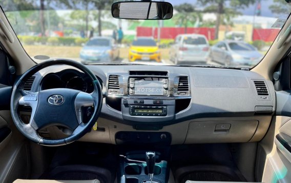 2014 Toyota Fortuner in Makati, Metro Manila-13