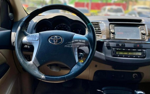 2014 Toyota Fortuner in Makati, Metro Manila-12