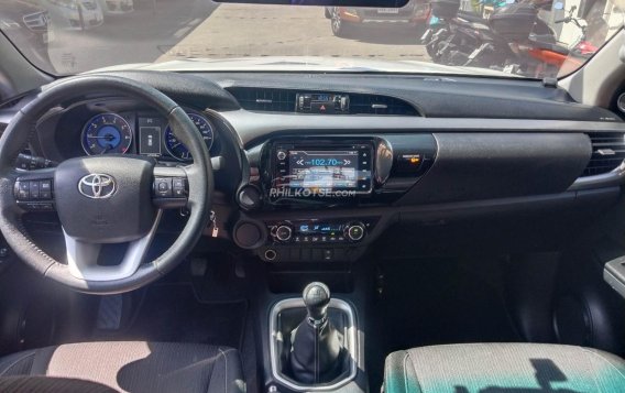 2017 Toyota Hilux in Pasig, Metro Manila-10