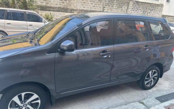 Sell White 2017 Toyota Avanza in Quezon City-3