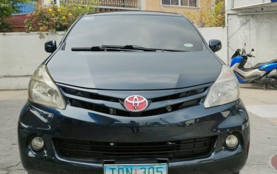 White Toyota Avanza 2012 for sale in Automatic