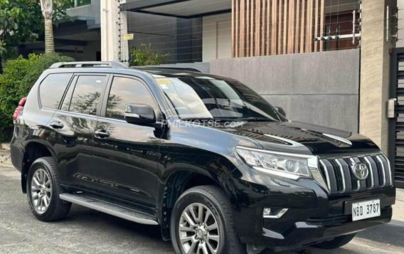 2018 Toyota Land Cruiser Prado 4.0 4x4 AT (Gasoline) in Manila, Metro Manila-4