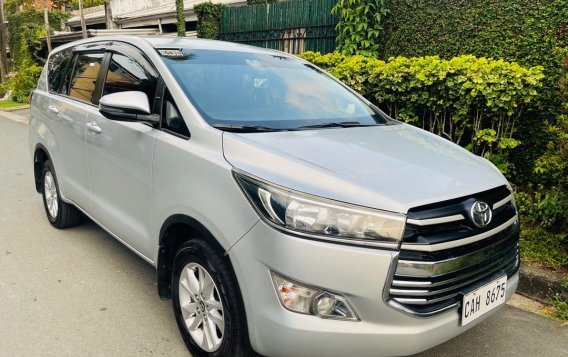 Silver Toyota Innova 2018 for sale in Quezon City-1
