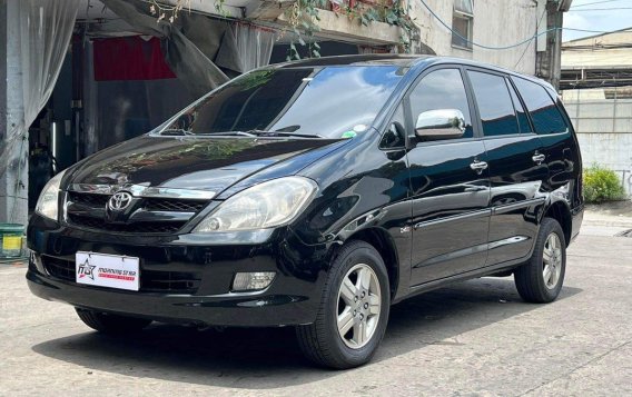 White Toyota Innova 2007 for sale in Automatic-1