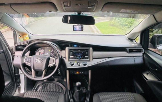 Silver Toyota Innova 2018 for sale in Quezon City-8