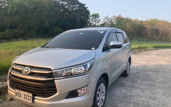 White Toyota Innova 2019 for sale in Manual-3