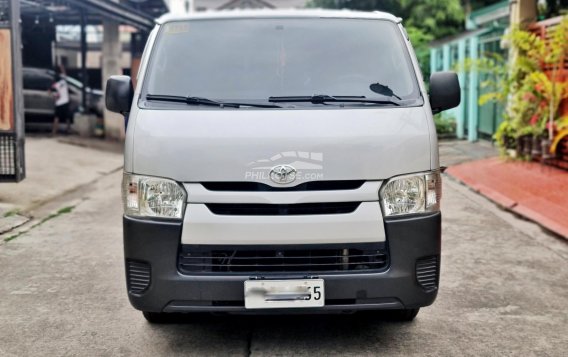 2016 Toyota Hiace  Commuter 3.0 M/T in Bacoor, Cavite-6