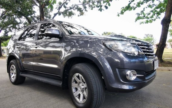 White Toyota Fortuner 2015 for sale in Quezon City-8