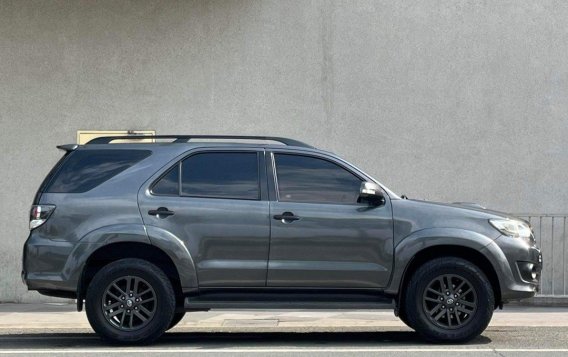 White Toyota Fortuner 2015 for sale in Makati-8