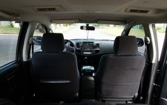 White Toyota Fortuner 2015 for sale in Quezon City-7