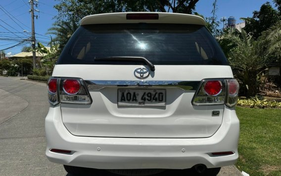 Selling White Toyota Fortuner 2014 in Las Piñas-3