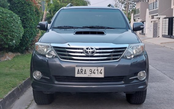 2015 Toyota Fortuner  2.4 V Diesel 4x2 AT in Angeles, Pampanga-3