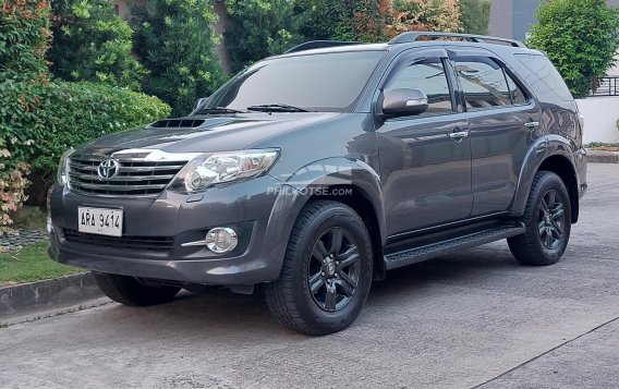 2015 Toyota Fortuner  2.4 V Diesel 4x2 AT in Angeles, Pampanga-2