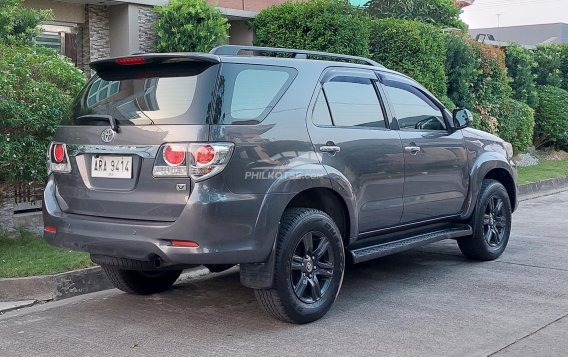 2015 Toyota Fortuner  2.4 V Diesel 4x2 AT in Angeles, Pampanga-1