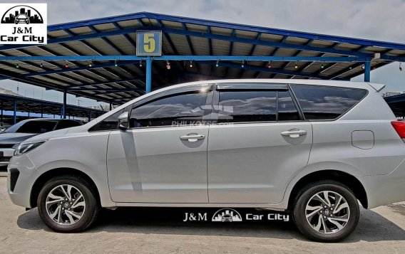 2022 Toyota Innova  2.8 E Diesel AT in Pasay, Metro Manila-9