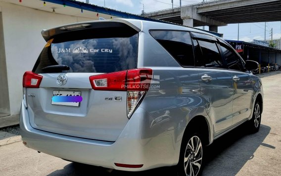 2022 Toyota Innova  2.8 E Diesel AT in Pasay, Metro Manila-7
