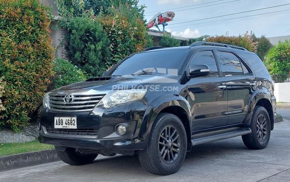 2014 Toyota Fortuner  2.4 V Diesel 4x2 AT in Angeles, Pampanga-2