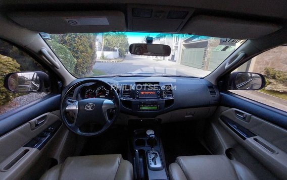 2014 Toyota Fortuner  2.4 V Diesel 4x2 AT in Angeles, Pampanga-9