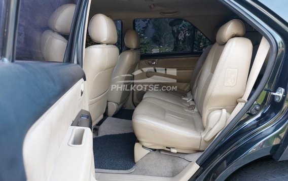 2014 Toyota Fortuner  2.4 V Diesel 4x2 AT in Angeles, Pampanga-11