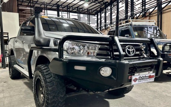 Silver Toyota Hilux 2019 for sale in Angeles-2