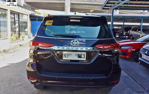 2017 Toyota Fortuner  2.4 V Diesel 4x2 AT in Pasay, Metro Manila-6