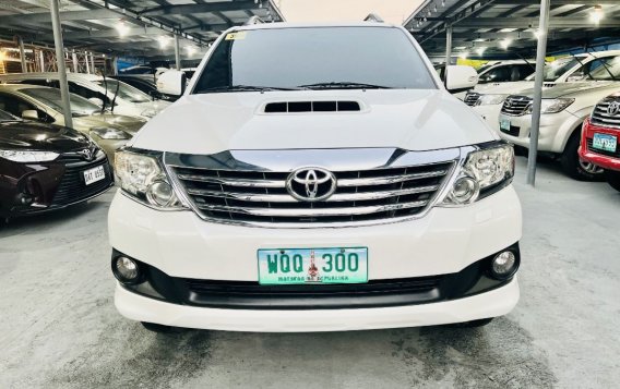 Sell Pearl White 2014 Toyota Fortuner in Las Piñas-1