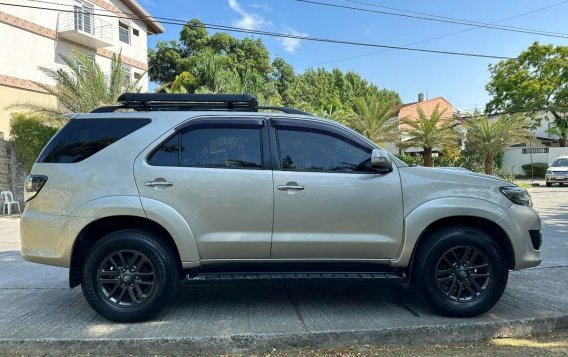 Sell White 2016 Toyota Fortuner in Las Piñas-4