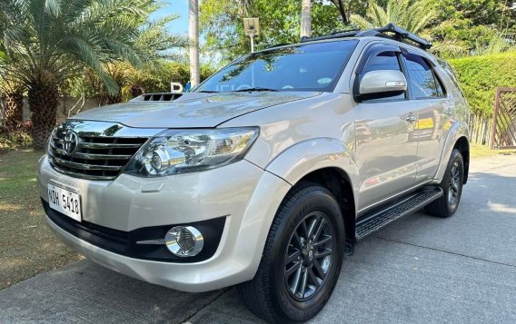 Sell White 2016 Toyota Fortuner in Las Piñas-1