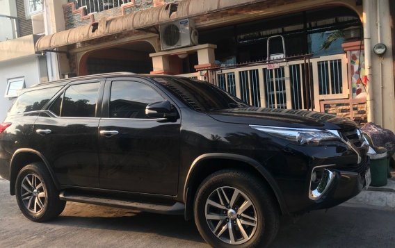 White Toyota Fortuner 2016 for sale in Automatic-3