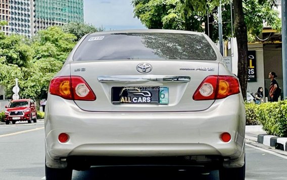 2009 Toyota Corolla Altis  1.6 G MT in Makati, Metro Manila-6