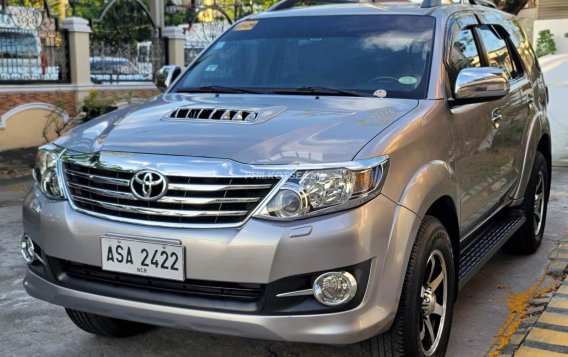 2015 Toyota Fortuner in Quezon City, Metro Manila-13