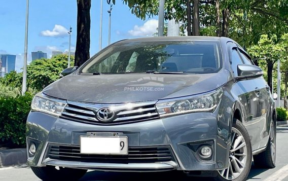 2015 Toyota Altis in Makati, Metro Manila-15
