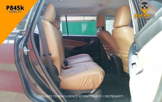 Selling White Toyota Innova 2017 in Manila