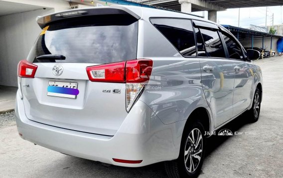 2022 Toyota Innova  2.8 E Diesel AT in Pasay, Metro Manila-3