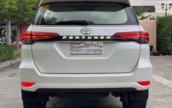 2017 Toyota Fortuner  2.4 V Diesel 4x2 AT in Manila, Metro Manila-8